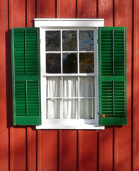 red and green window